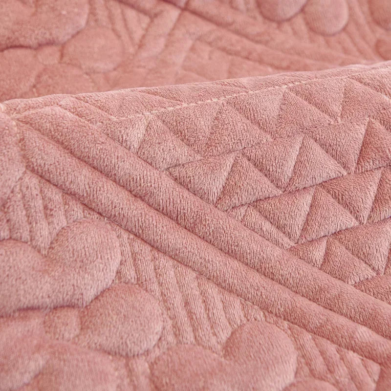 Capa de Sofá Aveludada com Estampa Floral para Todas as Estações - Macia e Antiderrapante